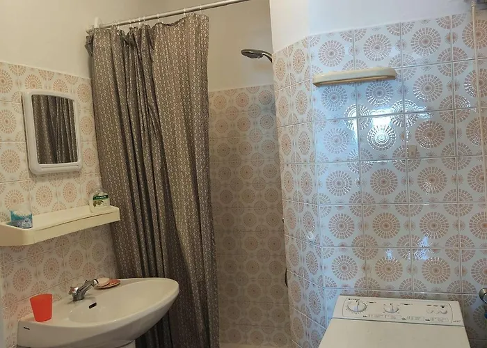T3 Avec Balcon Et Parking, Accès Piscine, Espaces Sportifs - Fr-1-195-96 Appartement Le Barcarès