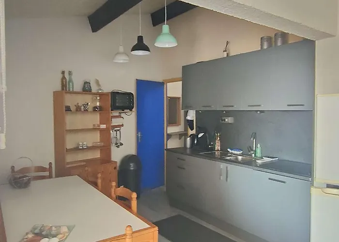 T3 Avec Balcon Et Parking, Acces Piscine, Espaces Sportifs - Fr-1-195-96 Apartment *